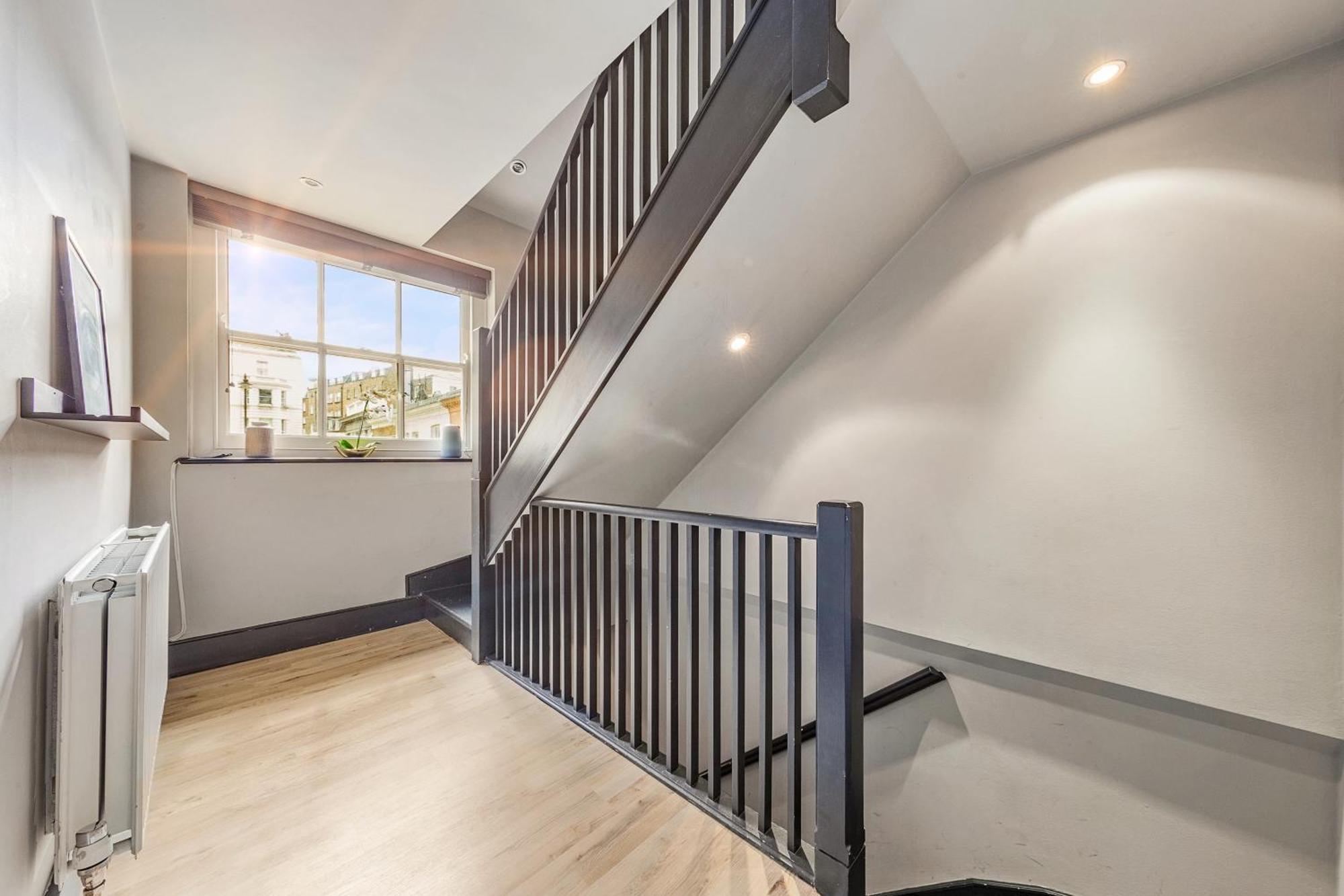 Townhouse With Rooftop By Hyde Park * Londen