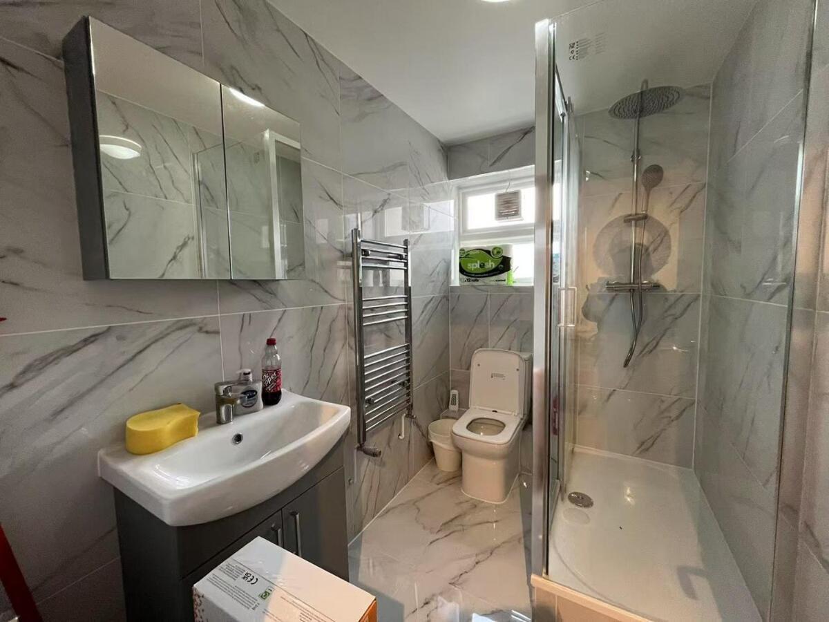 Newly Refurbished Flat By Euston Lejlighed *