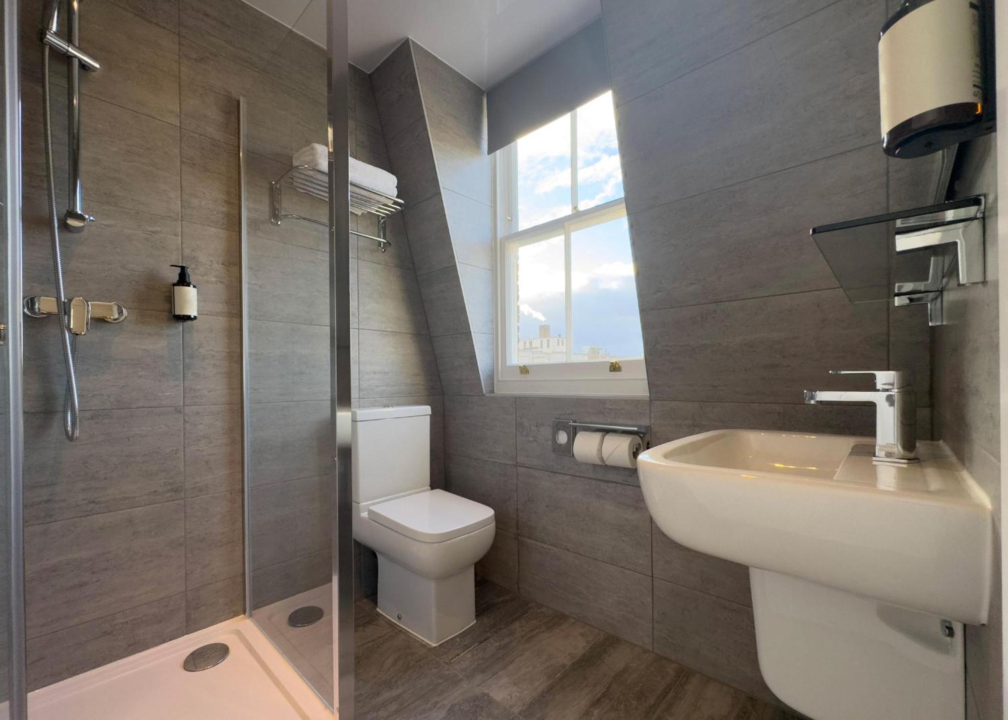 Berjaya Eden Park 3* Londen