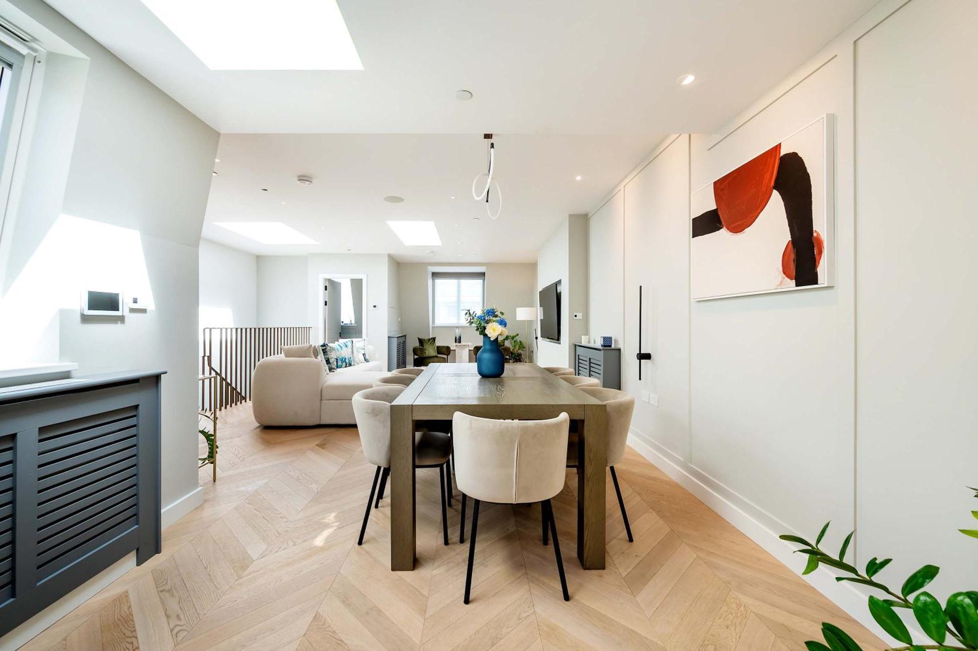 Fitzrovias 3 Bedroom 4 Bathroom Penthouse With Terrace Aircooling And Lift Lägenhet *
