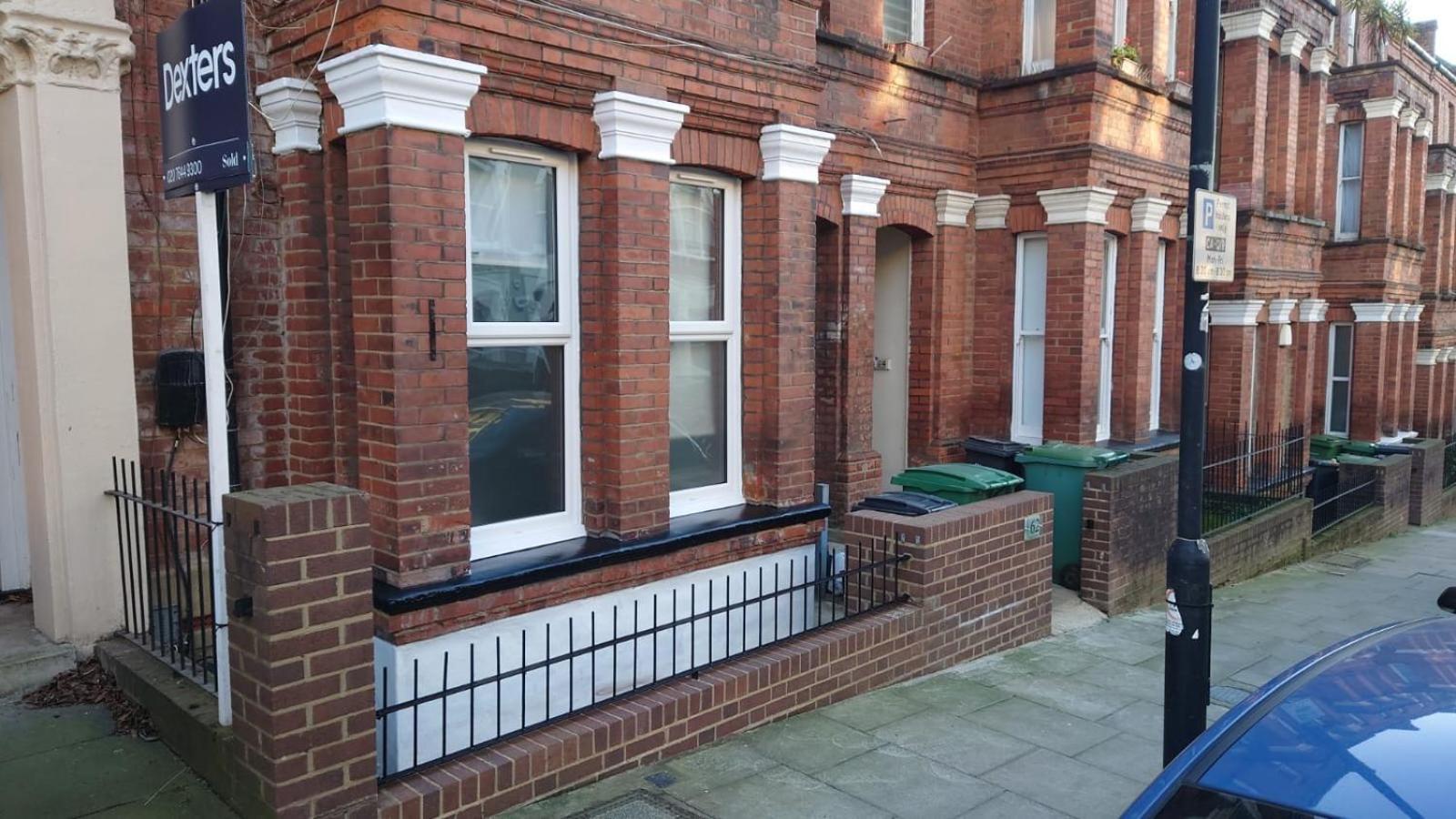 Stylish 2-bed Flat In The Heart Of West Hampstead Apartment