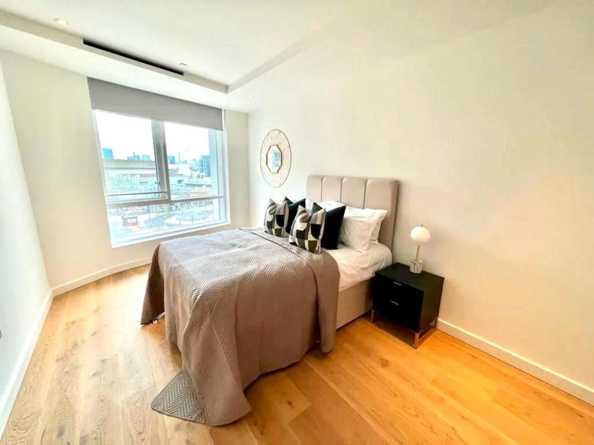 Apartment Battersea 2 Bed *