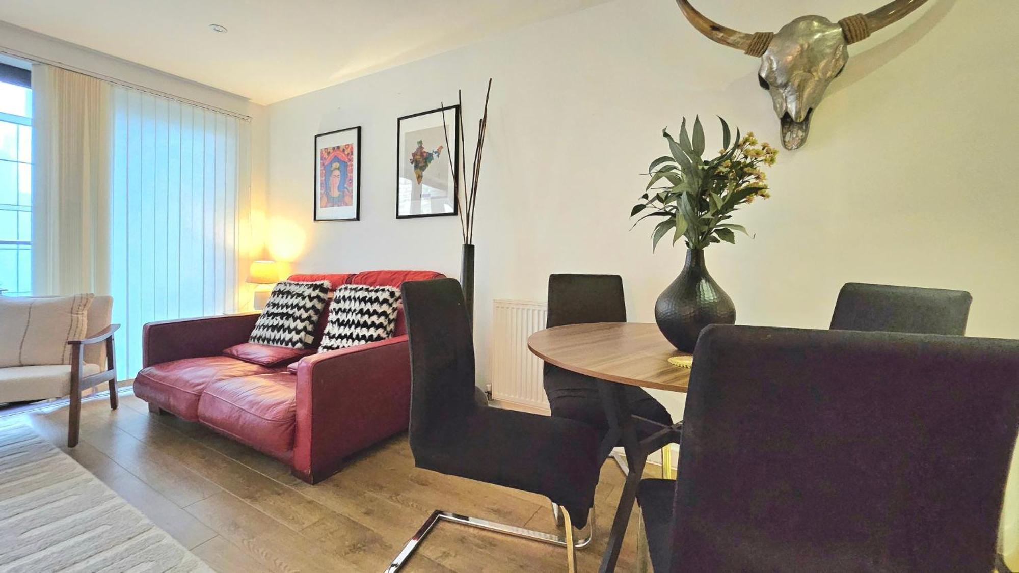 Lejlighed Athera - Festival Quarter, Canary Wharf 2 Bed, 2 Bath With Balcony And Gym Facility *