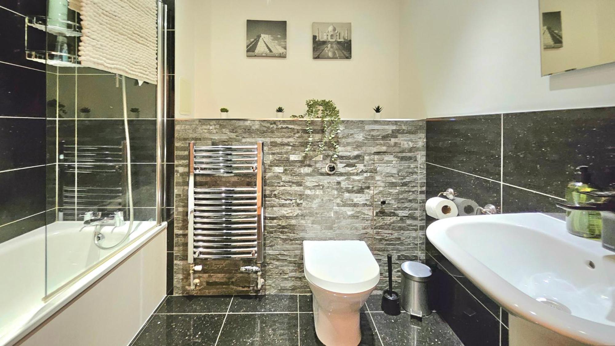 Lejlighed Athera - Festival Quarter, Canary Wharf 2 Bed, 2 Bath With Balcony And Gym Facility London
