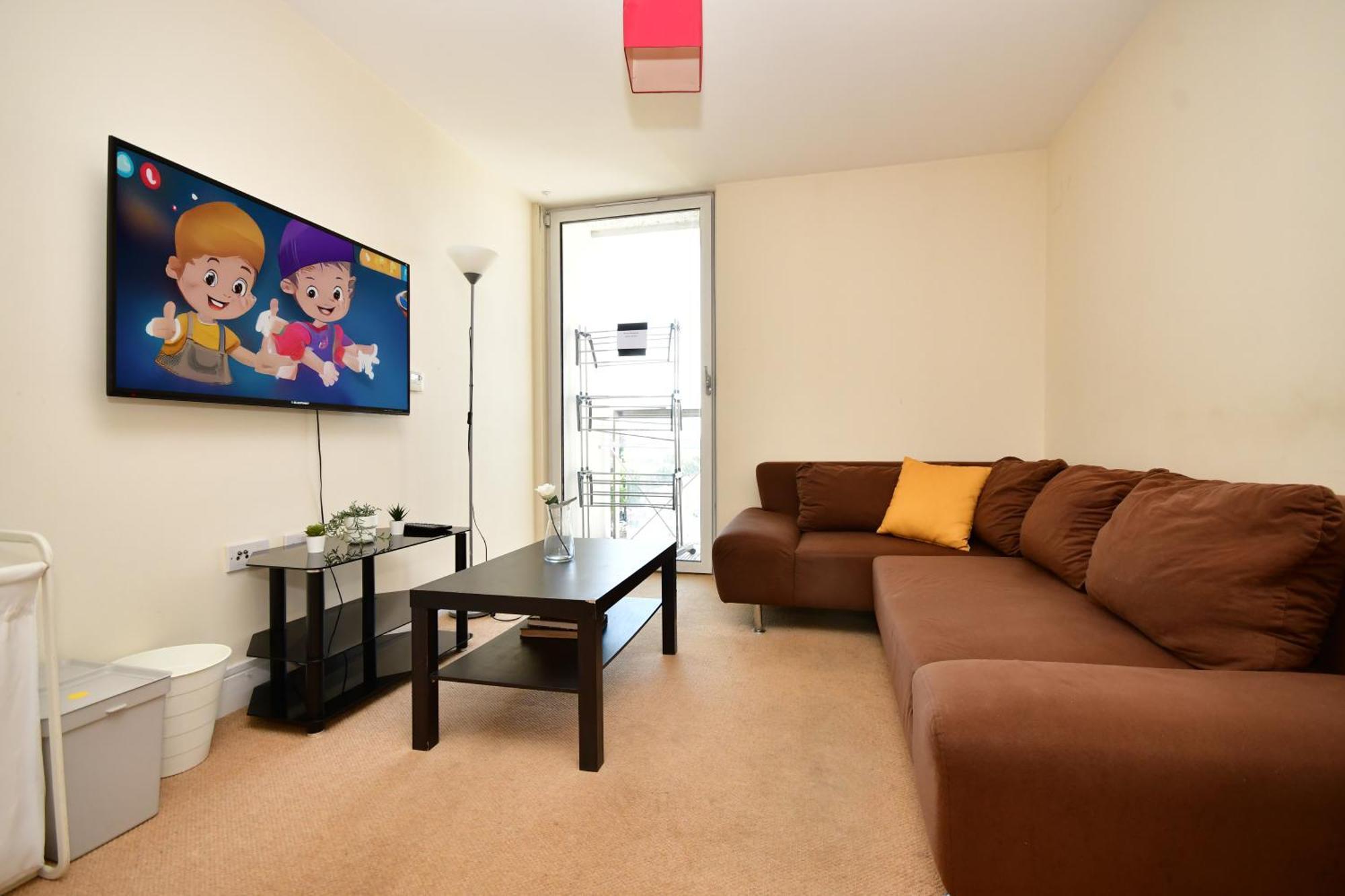 Comfortable 2 Bedroom Flat With Great View Near Canary Wharf * Londen