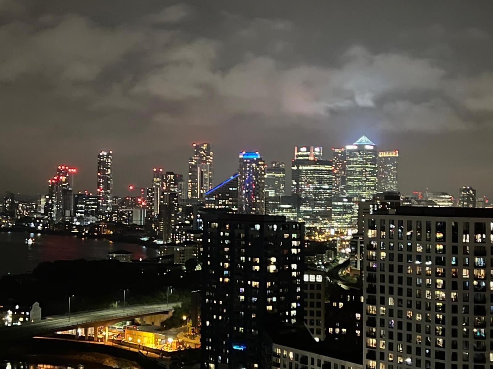 Lejlighed Ac Luxe Penthouse With Free Parking