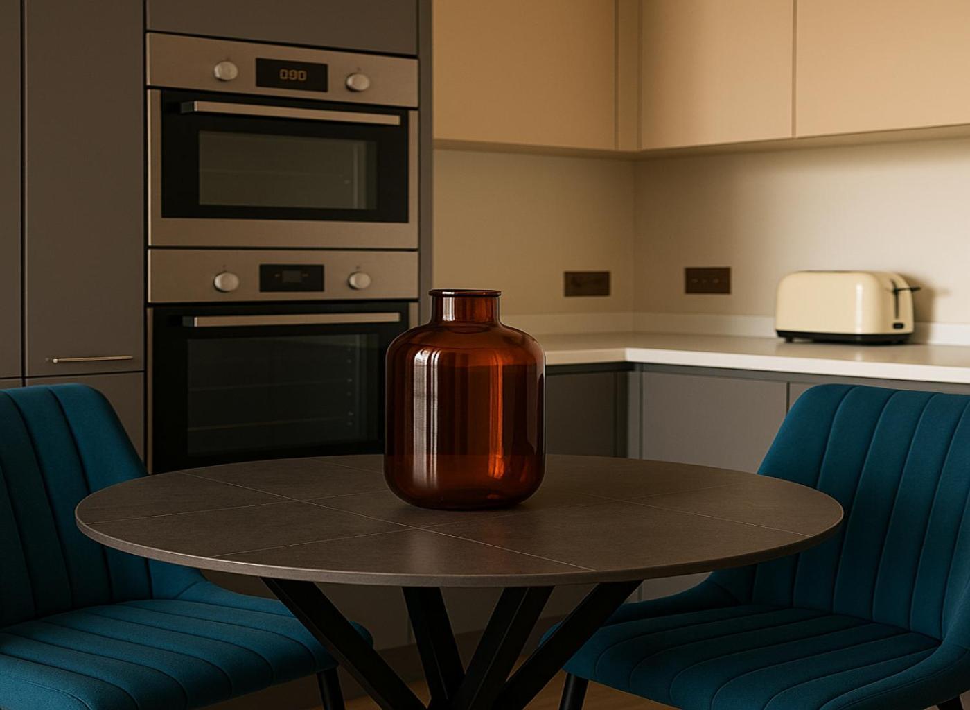 Bright & Modern Flat With Great Transport In Woolwich Appartement Londen