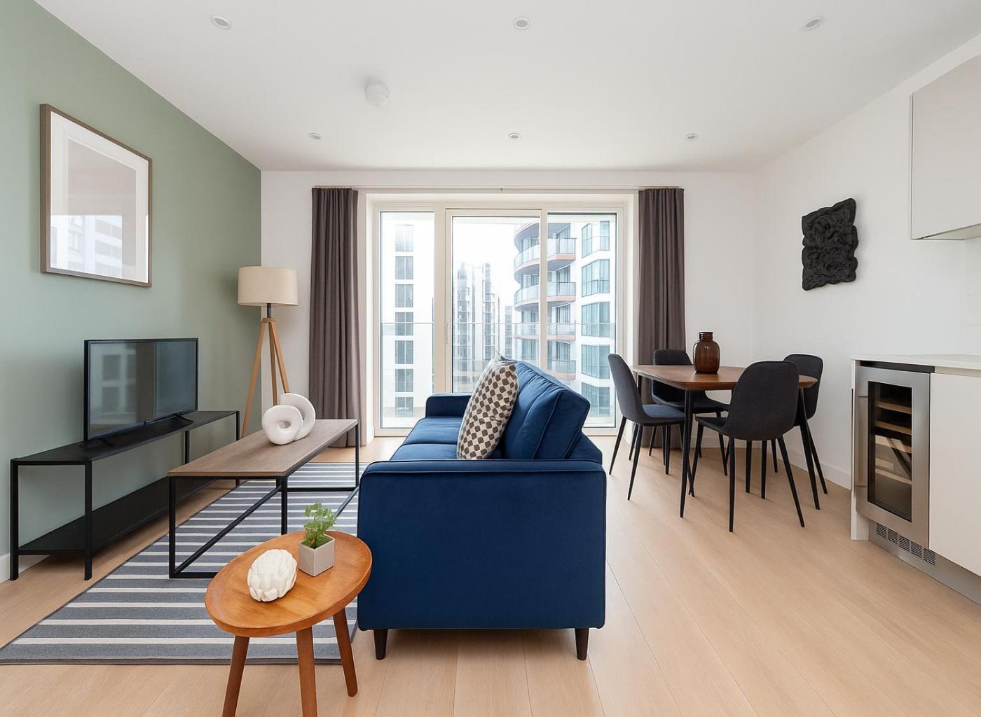 Bright & Modern Flat With Great Transport In Woolwich Appartement Londen