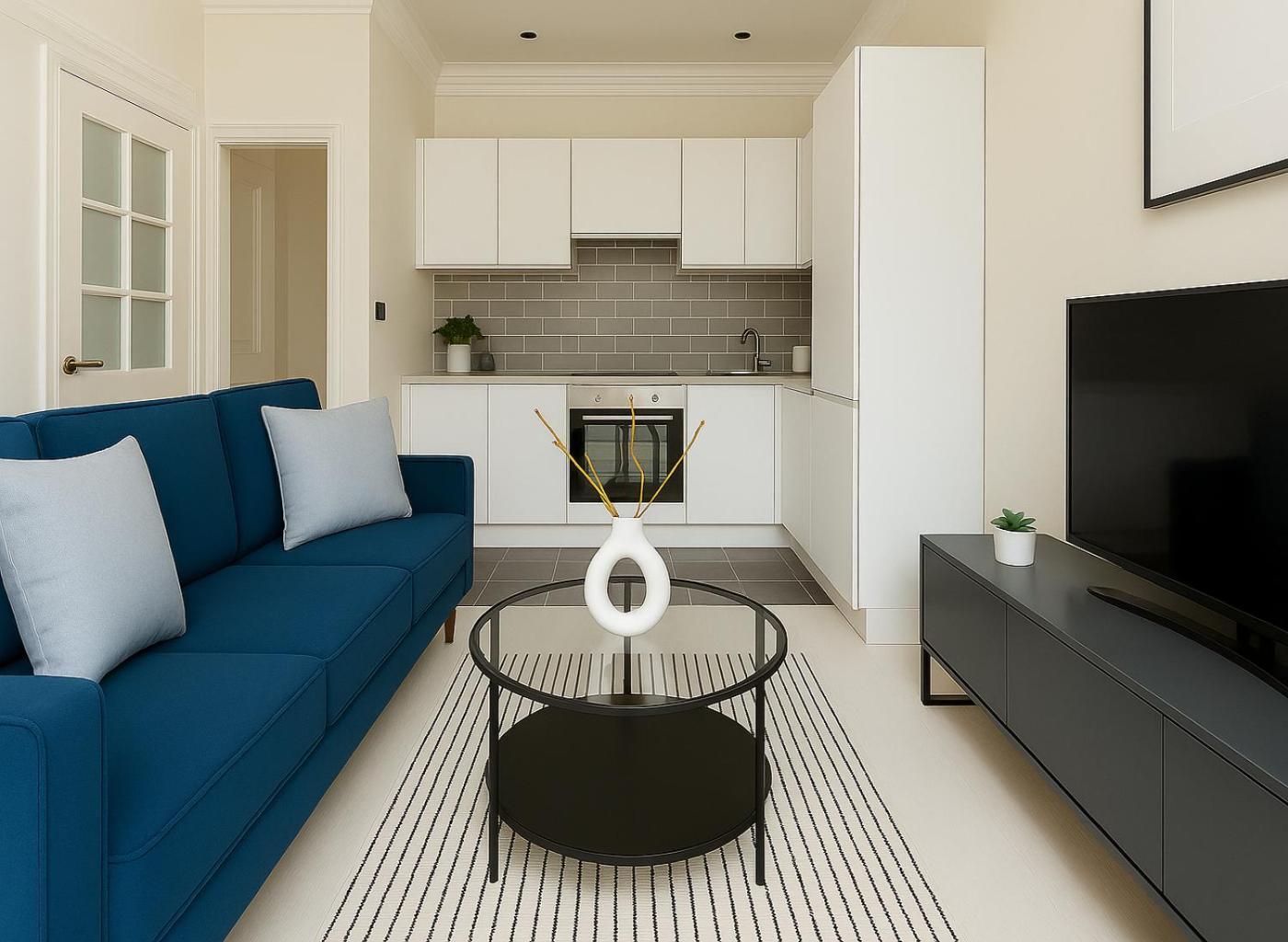 2 Bed Flat Near Walthamstow Market Londra