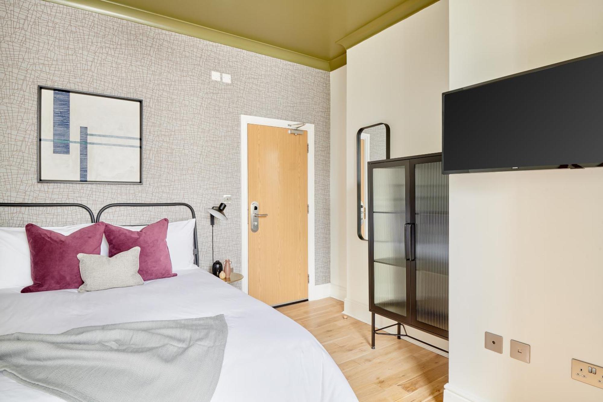 The Chapter - Camden Town 3* London