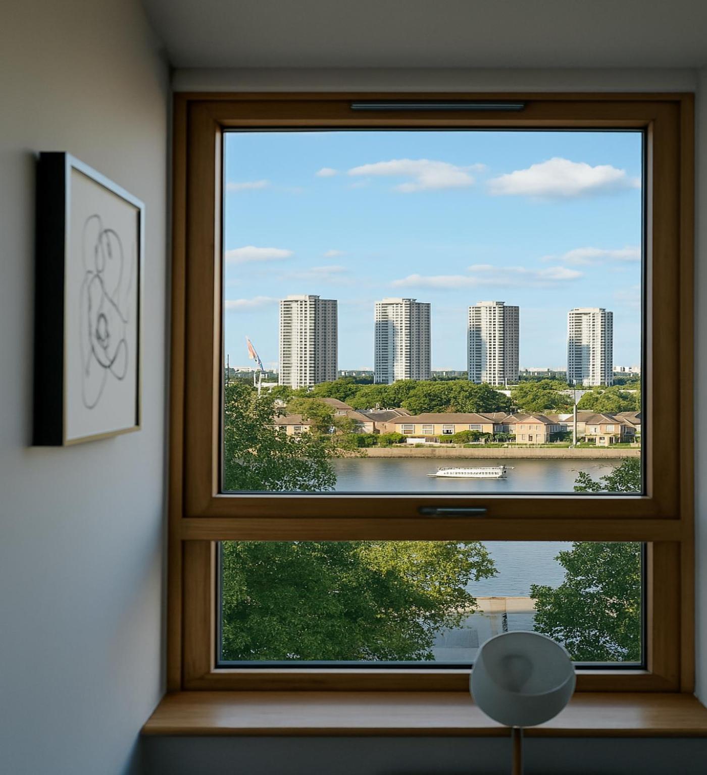 4 Bed Flat Near King's Road *