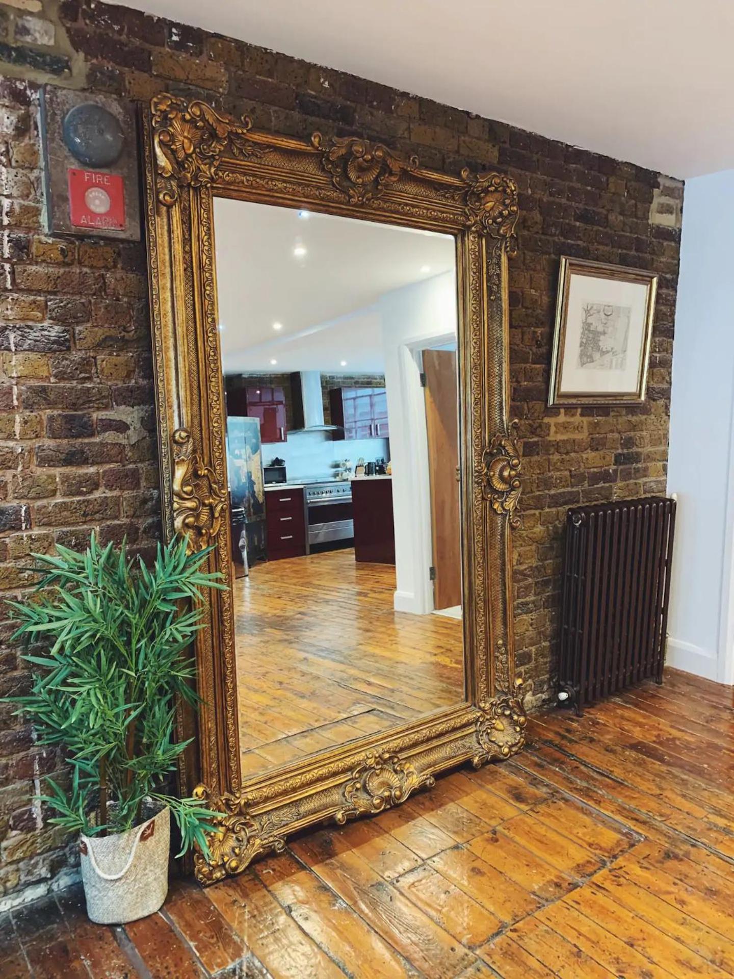 Penthouse Loft With Roof Terrace Not For Events Or Parties Apartment *