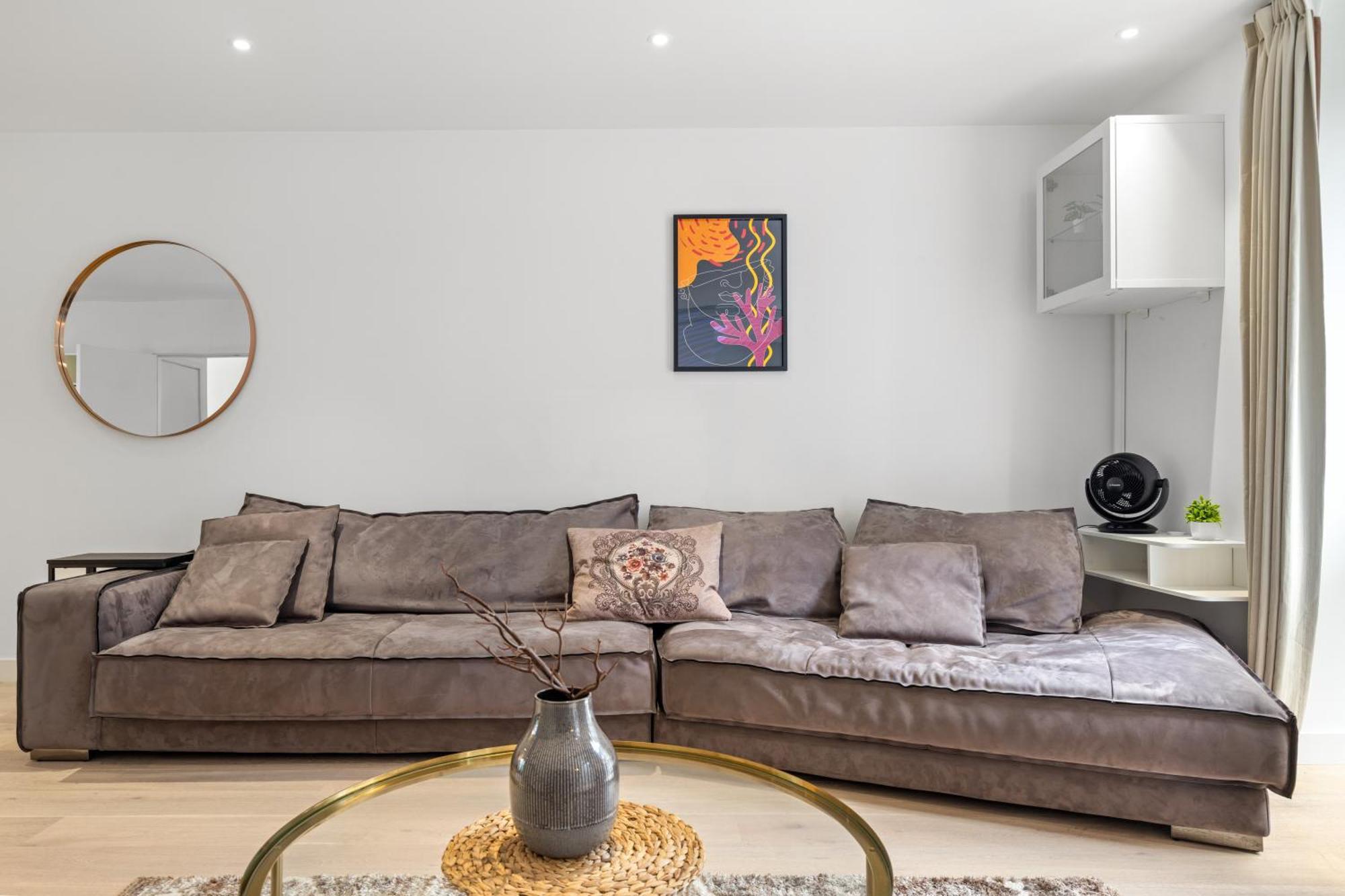 Khayat Homes - The Great Escape - 3 Bed Luxury Lejlighed
