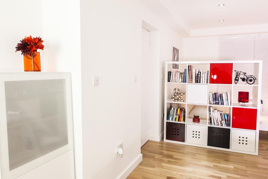 Cavendish Apartment * London