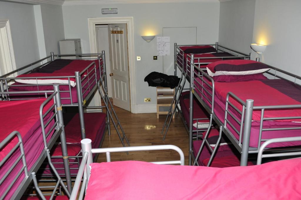 4 Star Piccadilly Hotel