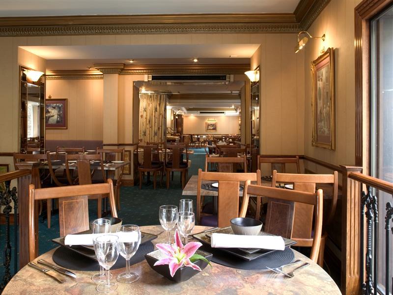Hotel Berjaya Eden Park Londen