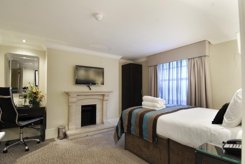 Bed & Breakfast Astors Belgravia 3*