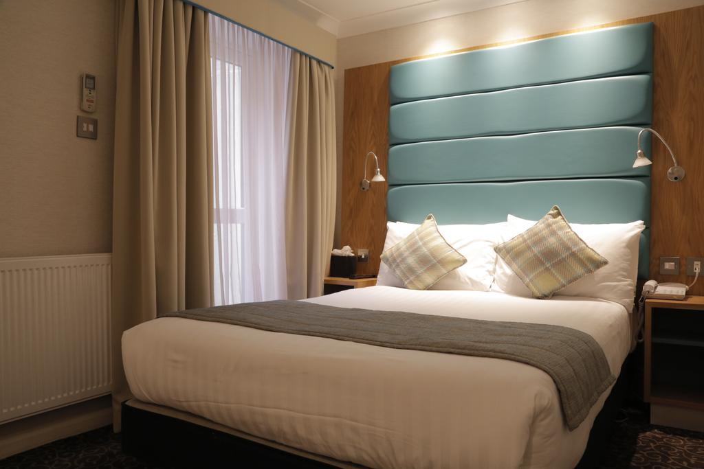 Astors Belgravia 3*