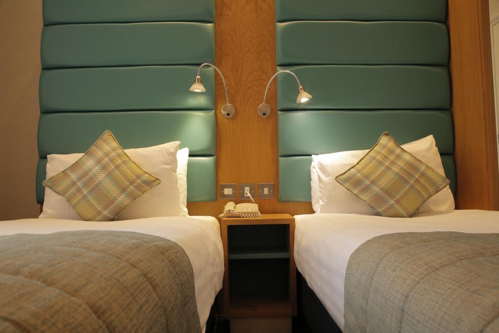 Astors Belgravia Bed & Breakfast London