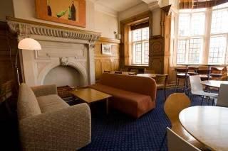 Travelodge Kings Cross Royal Scott 3*
