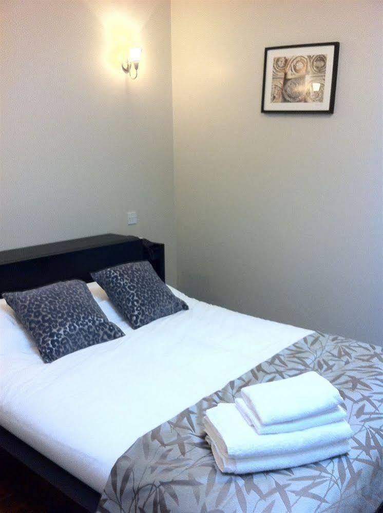 Lyall 3* Londra