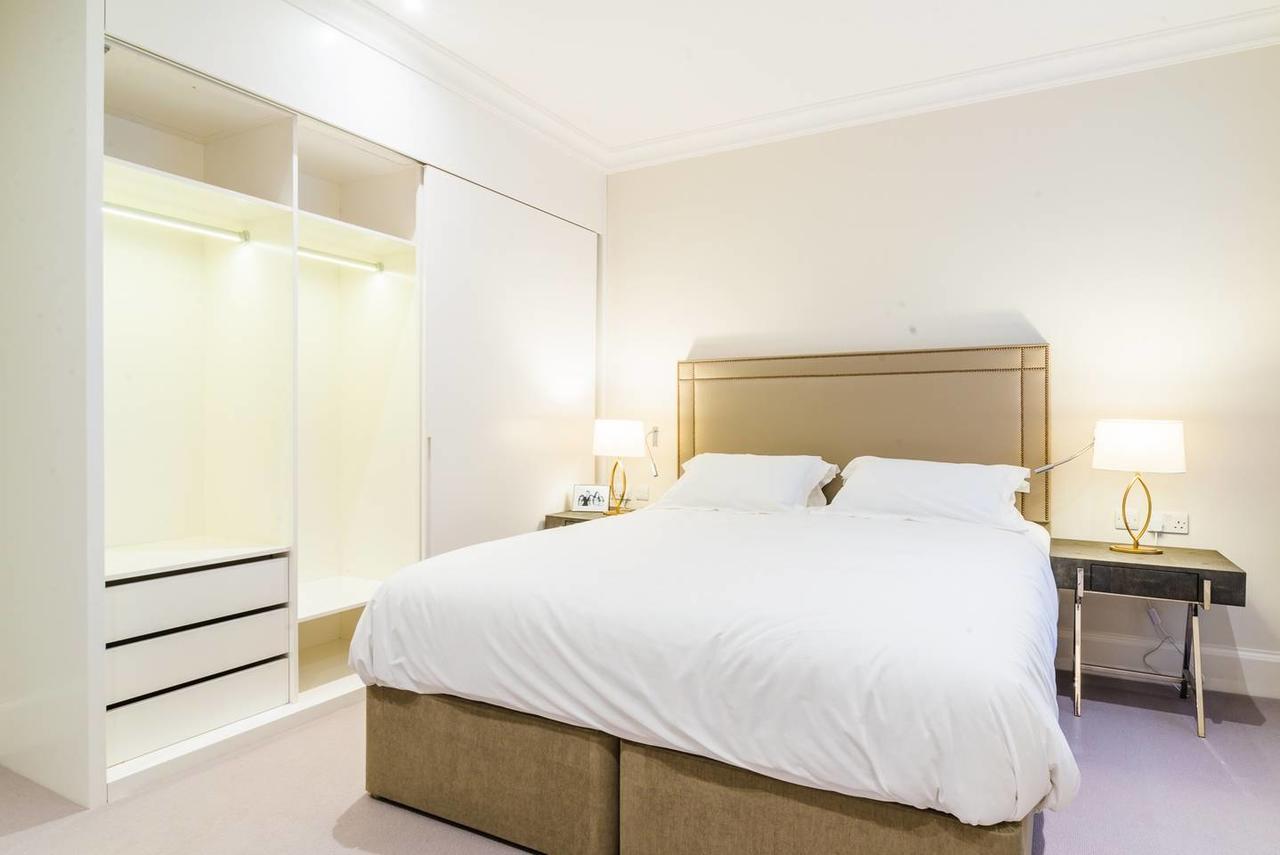 Luxury 3br In Knightsbridge W/sauna, 6 Guests Appartement
