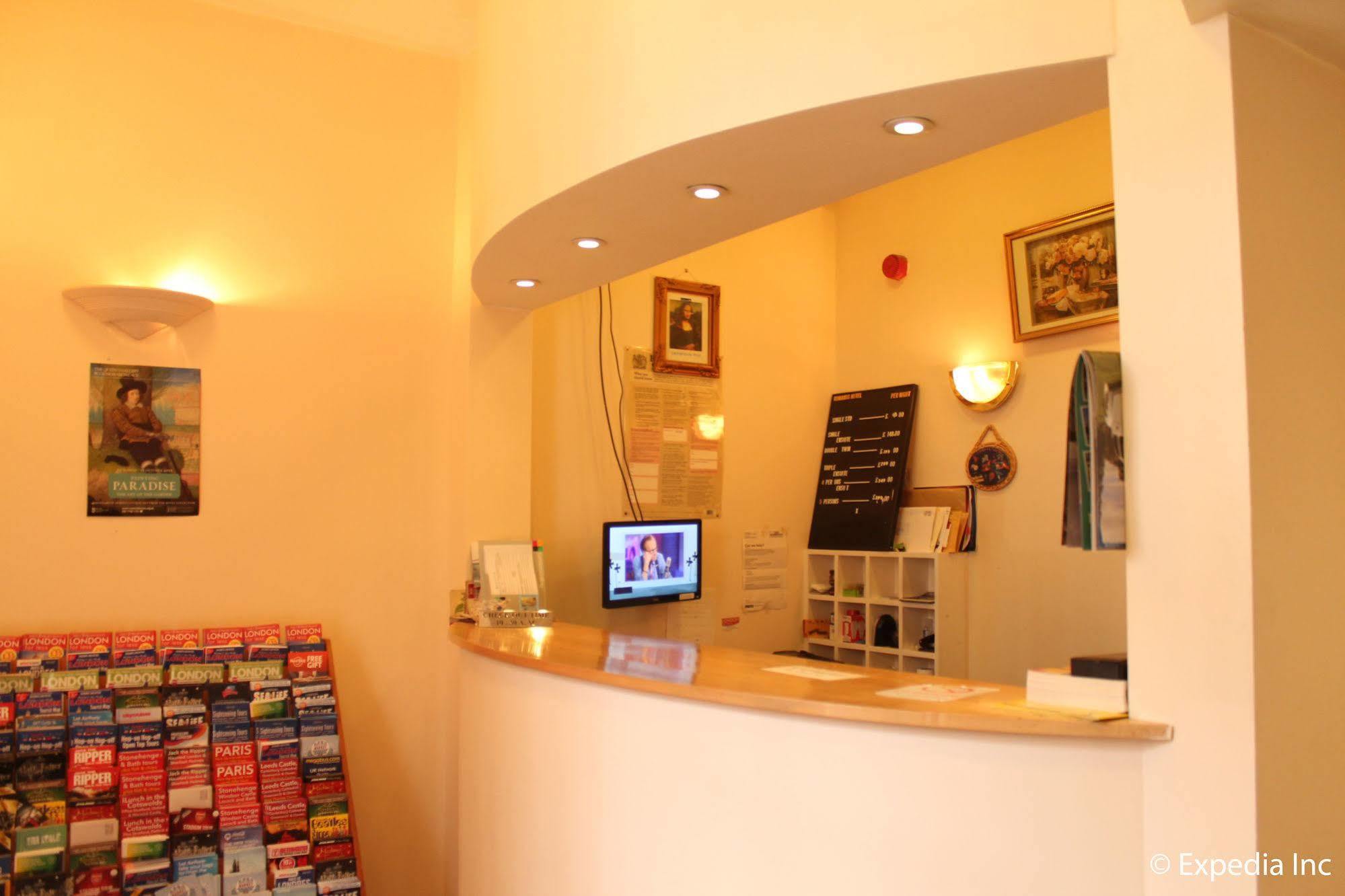 Hotel Romanos