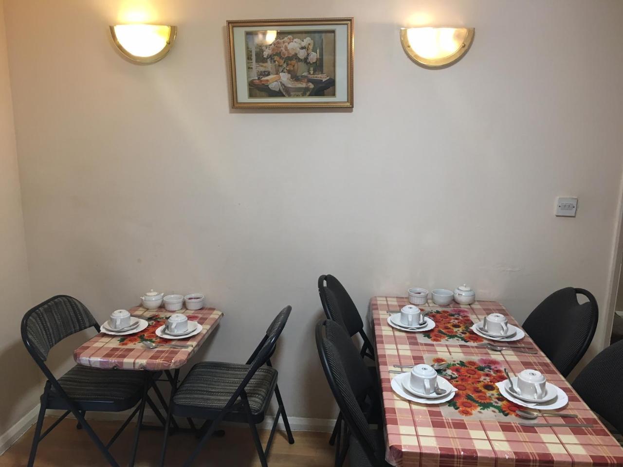 Romanos Hotel 2*