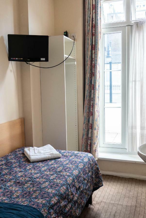 Hotel Romanos 2*