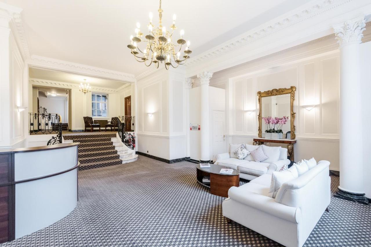 Opulent Mayfair In Grosvenor Square Apartment