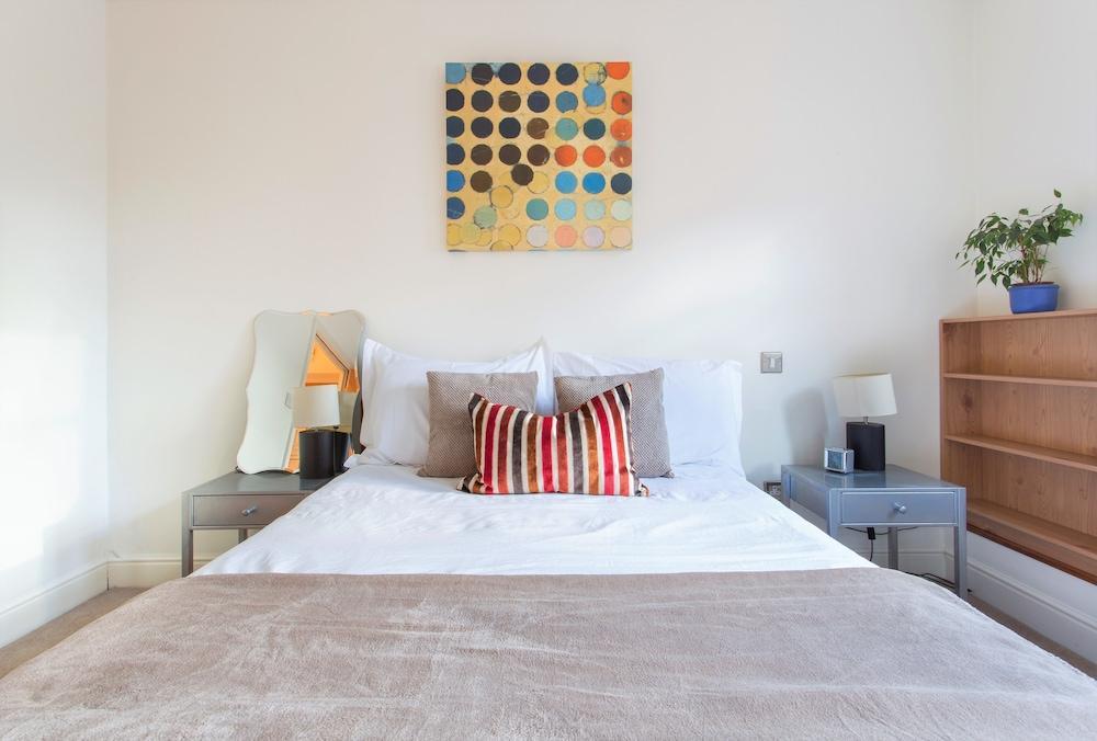 Hotel Urban Astral House 4*