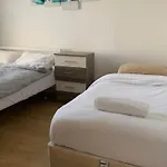 03 Bedroom Apartment-Self Check In