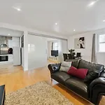 Grange City 2 Bed Modern Apartment By Tower Bridge London Bridge