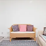 Warm East London Apartment