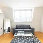 Groveland Court Apartment 1