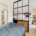 Luxury Studio Apartment In Canary Wharf - The Wardian