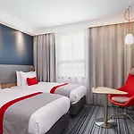 Holiday Inn Express London-Ealing, An Ihg Hotel