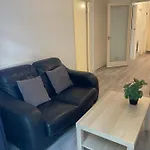 Central London Serviced Apartment Near Borough Station Se1