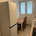 Central London Serviced Apartment Near Borough Station Se1