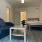 Central London Serviced Apartment Near Borough Station Se1