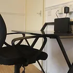 Beautiful 1-Bed Apartment In London