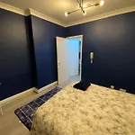 1 Bedroom Luxury Apartments By London City