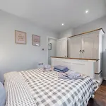 Sleep 4 In Hoxton Near Shoreditch Liverpool St Rw6