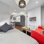 Sleep 4 In Hoxton Near Shoreditch Liverpool St Rw6