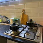 Shoreditch Cosy Flat, Next To Van Gogh Exhibition