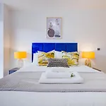 Luxe Apartment By Excel