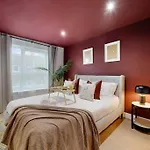 Canary Wharf Apartments By Hiatus Concierge