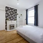 Great Rooms In Stepney Green Station - 12
