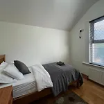 Entire Luxury 4 Bedroom Victorian House With 2 En-Suite Rooms - Forest Hill, London