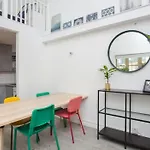 Modern & Spacious 2Bd Apartment In Limehouse